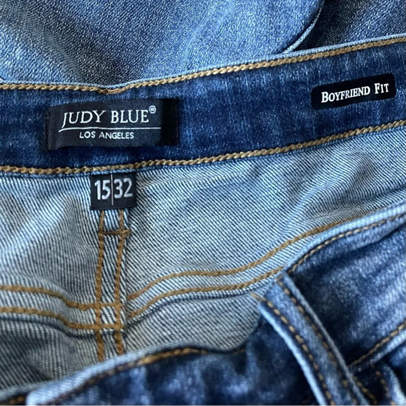 Judy Blue High Rise Bleach Splash Boyfriend Jeans/Blue - 29738 - Picture 14 of 16